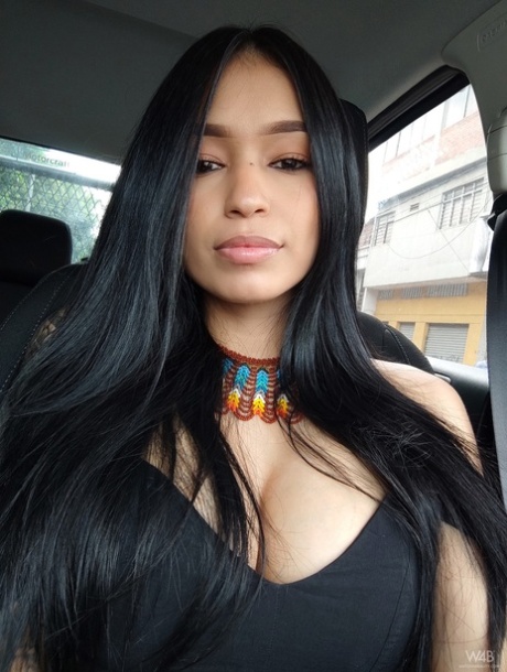 Latina curva xxx gratis fotografie